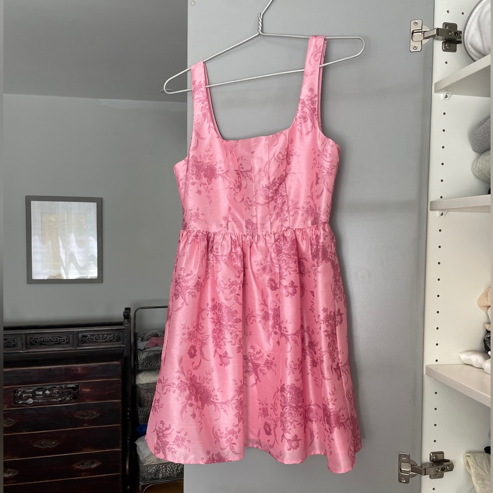 NWOT Barbie Pink floral pattern short dress with square neck